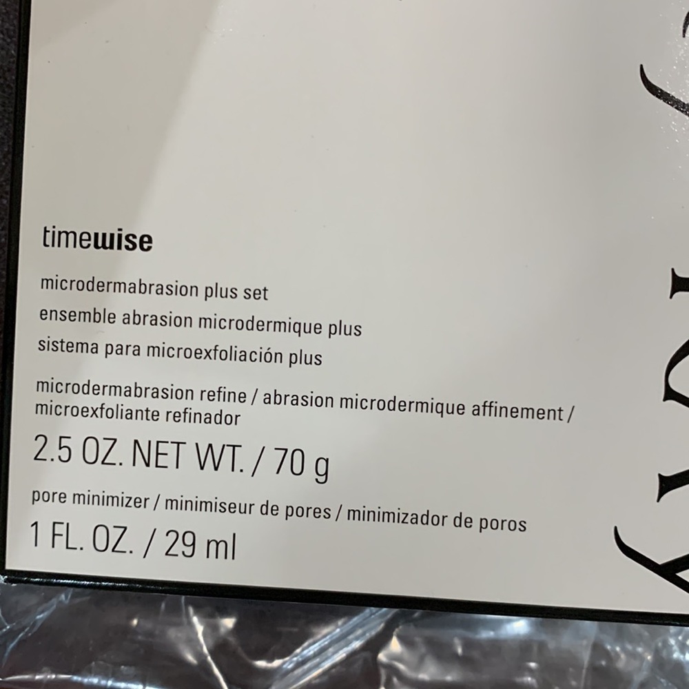 New Mary Kay Timewise microdermabrasion plus set - Picture 4 of 5
